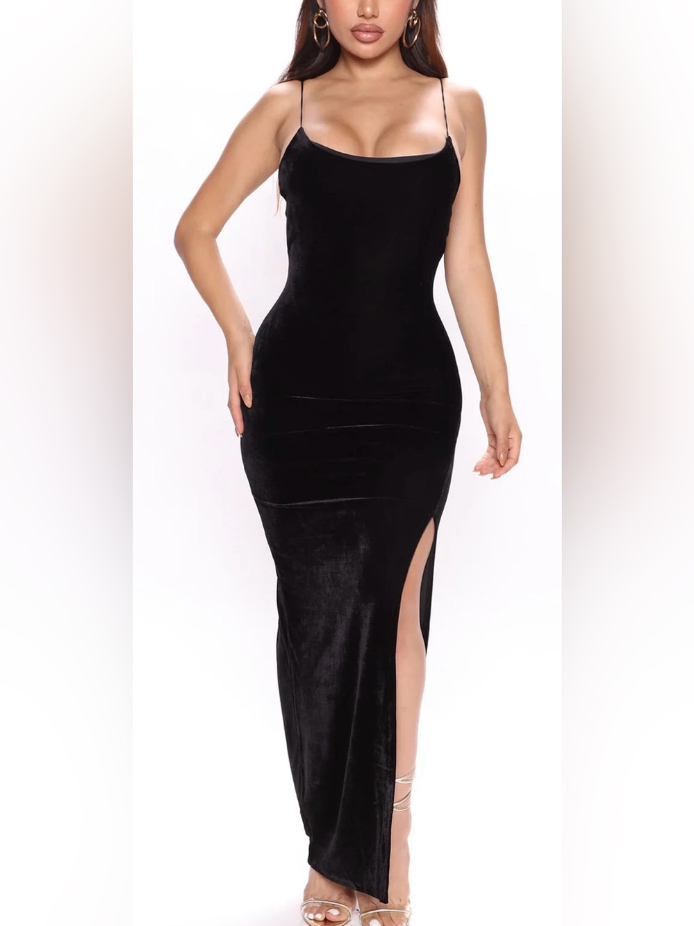 NWT Fashion Nova Valeria Velvet Maxi Dress - Black Size Medium
